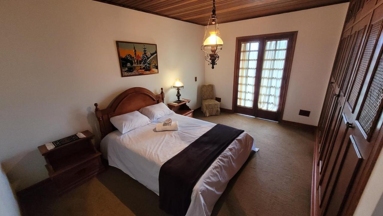 Casa Suica De Campos Villa Campos do Jordao Luaran gambar